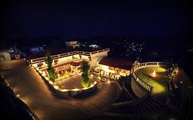 Summer House Resort
